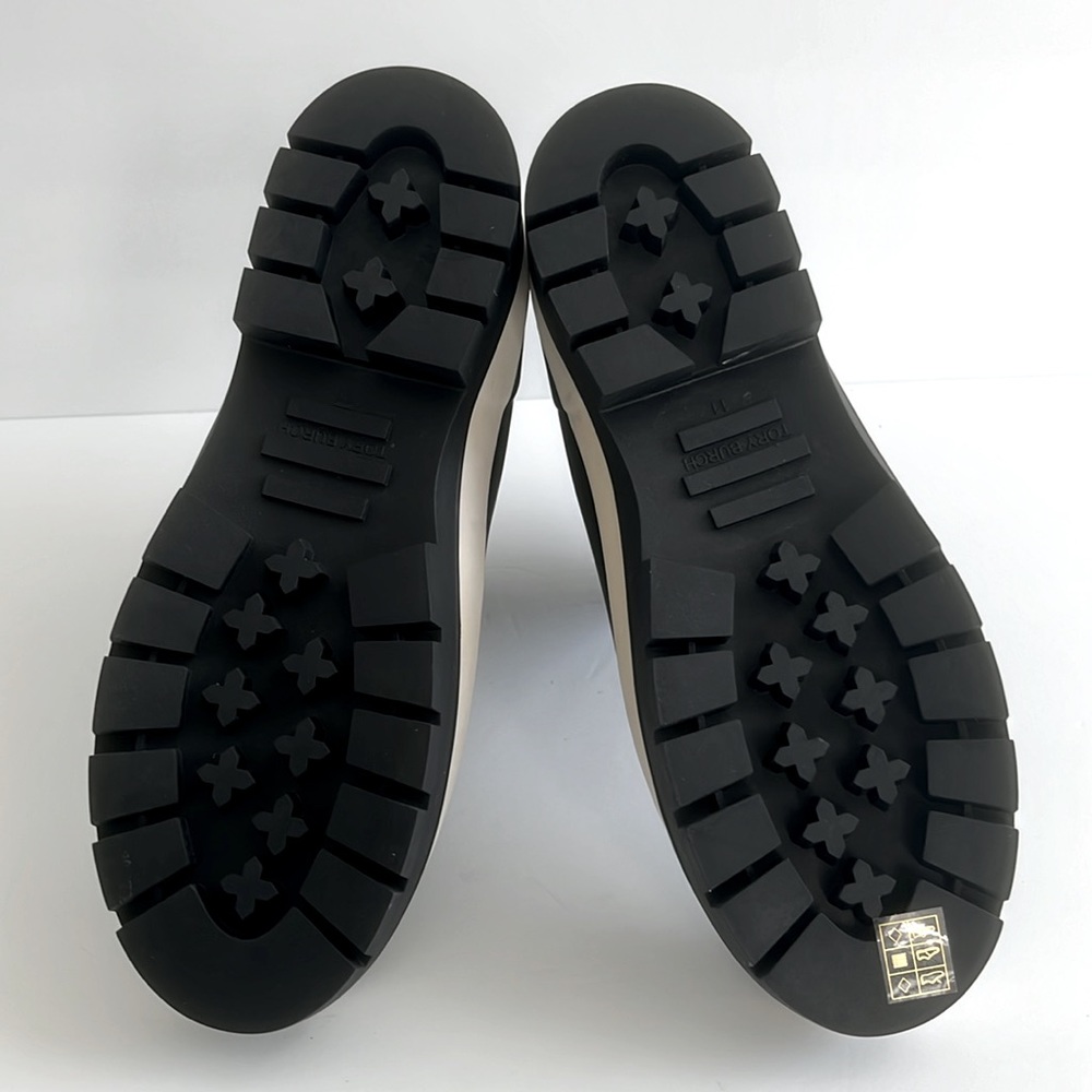 TORY BURCH Hurricane Ankle Boots Perfect Black Tan Lug Sole Shoes Size 11 New - Picture 9 of 10